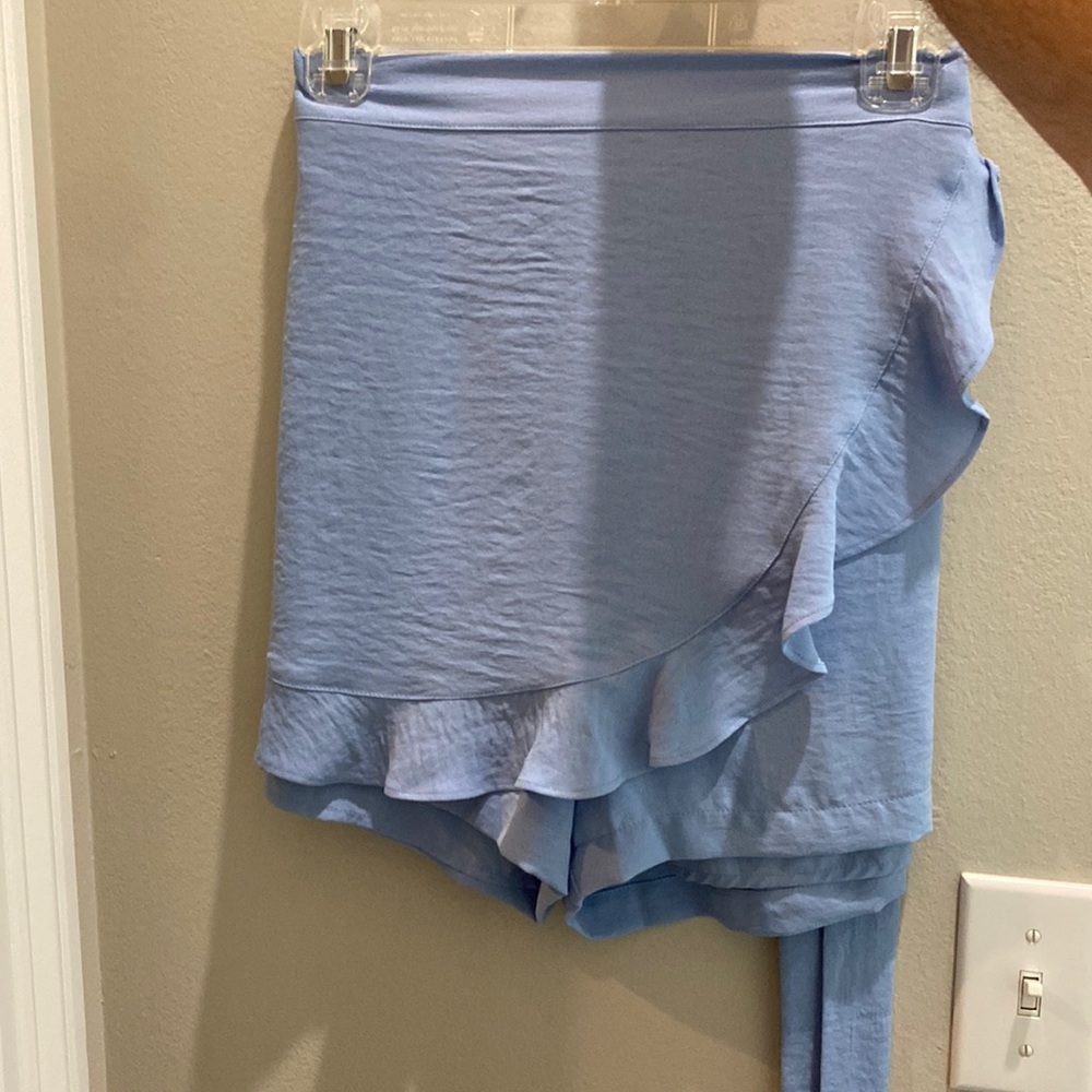 Naked Zebra skirt/shorts large